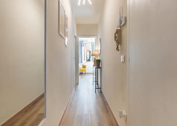 Διαμέρισμα Sunlit Heaven *