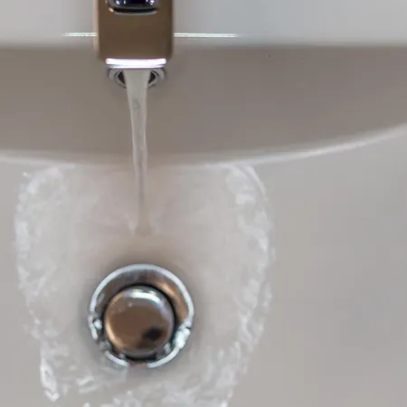 Sunlit Heaven سيينا